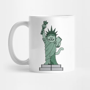 The cat statue of liberty Mug